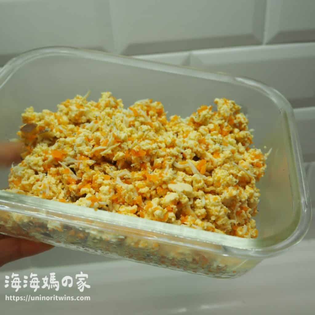 簡單的親子料理食譜-豆腐炒吻仔魚